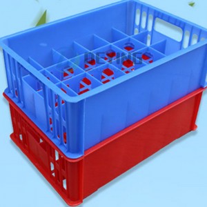 taizhou huangyan plastic injection 35 grid Milk crate box mould manufacture