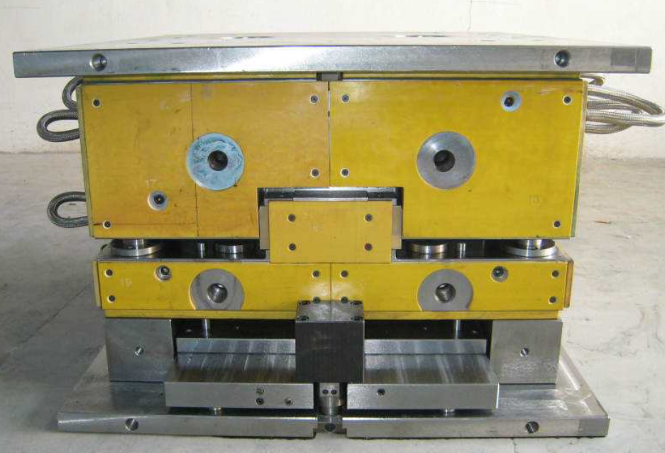 compression moulding