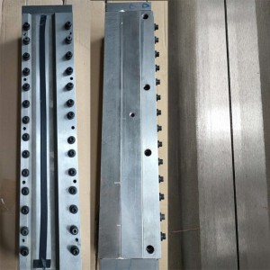 plastic extrusion mould for spinneret molds die head